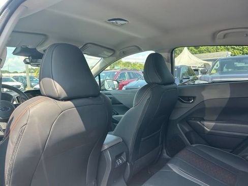Used 2024 Subaru Crosstrek 2.5i Limited AWD/4WD image 12