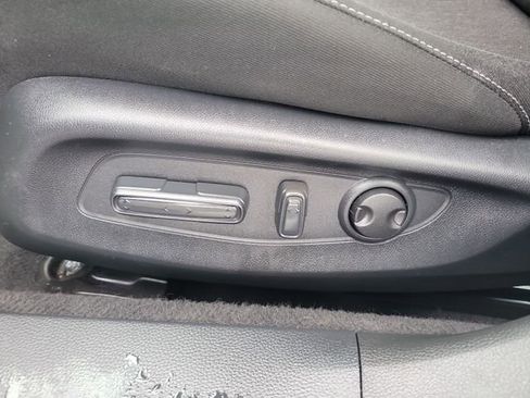 Used 2023 Honda Accord EX image 39