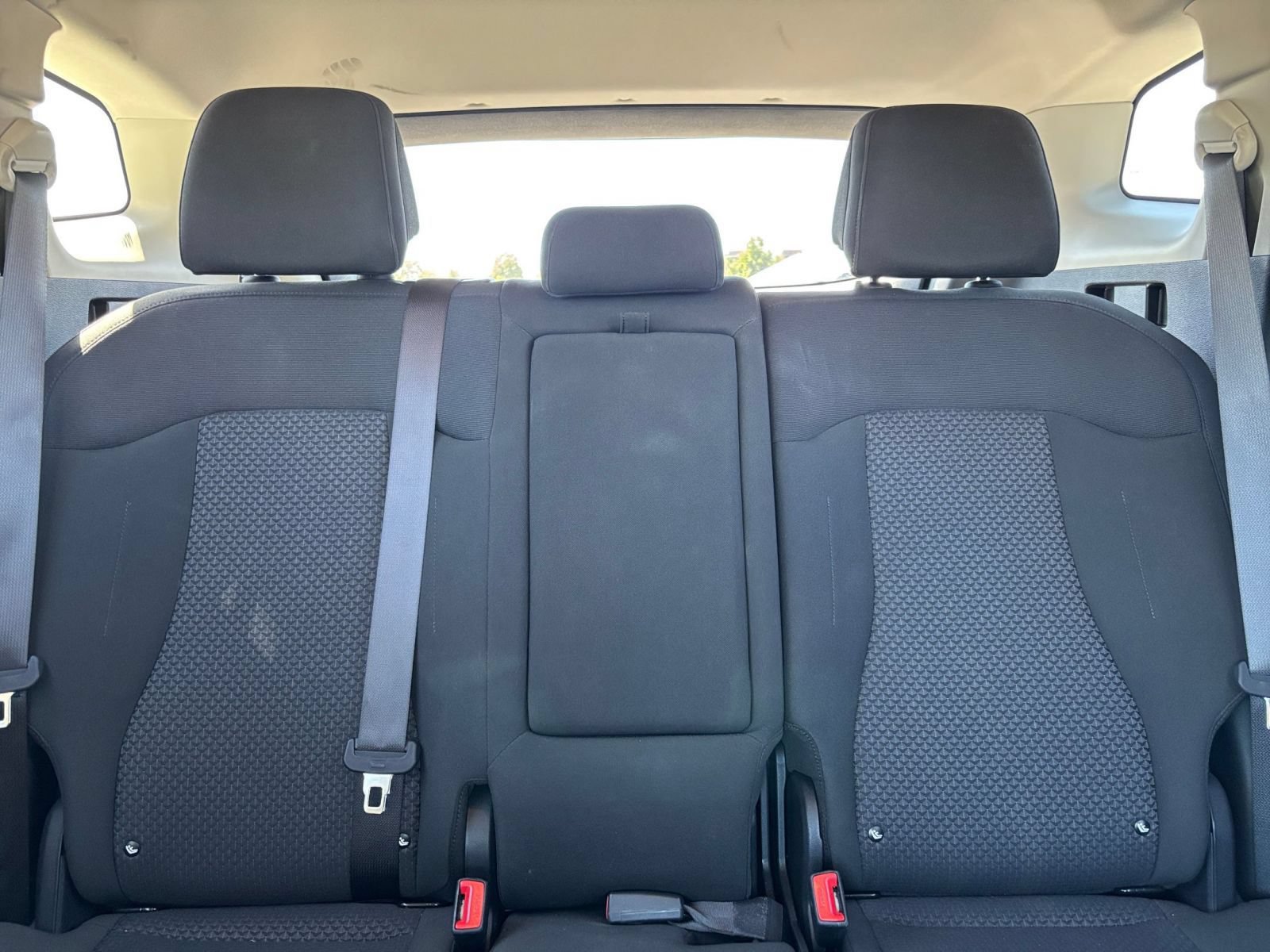 Used 2026 Kia Sportage LX FWD image 37