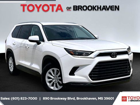 Used 2024 Toyota Grand Highlander AWD image 1