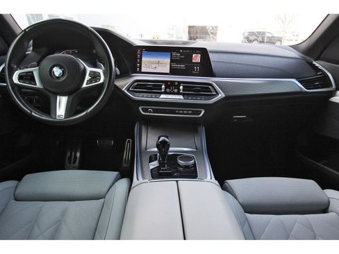 Used 2023 BMW X5 xDrive40i w/ M Sport Package image 12