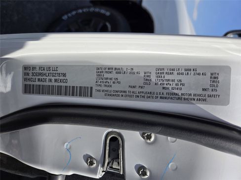 New 2026 RAM 2500 Tradesman AWD/4WD image 31