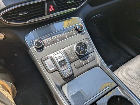 Used 2022 Hyundai Santa Fe SEL AWD/4WD image 22