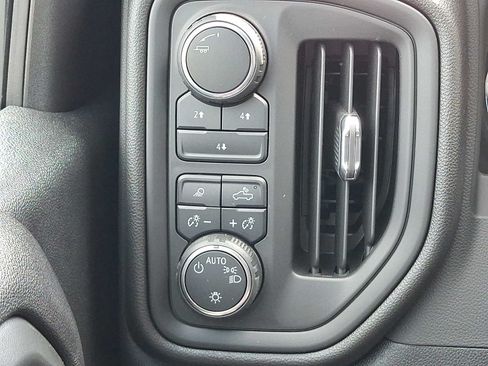 Used 2025 Chevrolet Silverado 2500 Custom w/ Custom Value Package AWD/4WD image 25