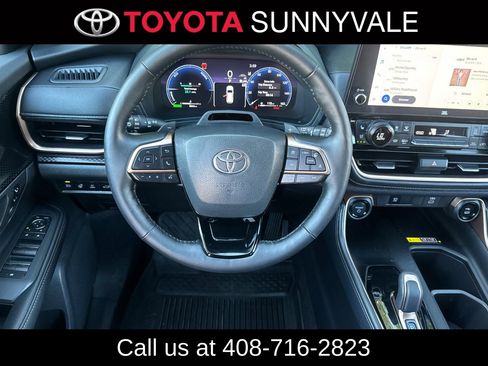 Certified 2025 Toyota Grand Highlander MAX Platinum image 19