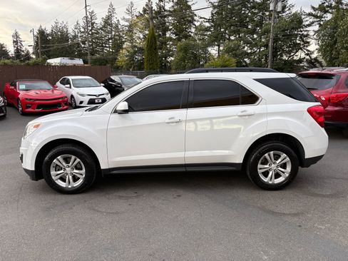 Used 2015 Chevrolet Equinox LT w/ Driver Convenience Package image 4