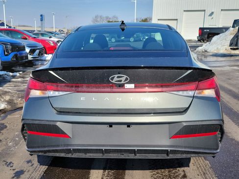 New 2026 Hyundai Elantra Sport FWD image 4