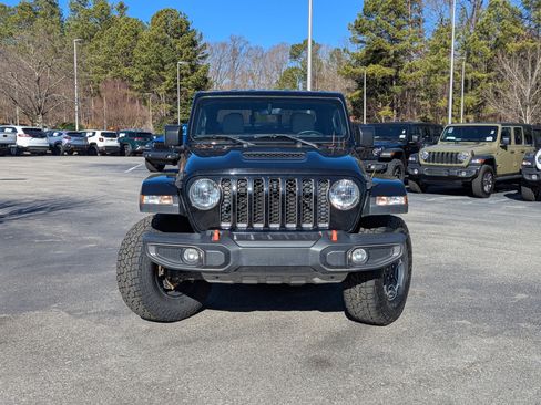 Used 2022 Jeep Gladiator Mojave w/ Cold Weather Group image 2