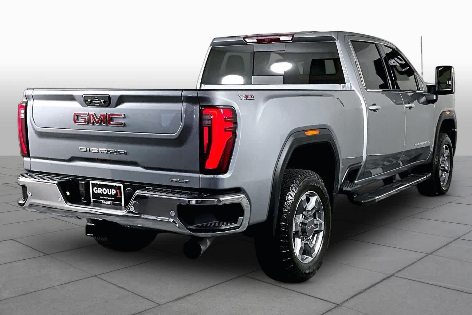 Used 2025 GMC Sierra 2500 SLT w/ Texas SLT Premium Package AWD/4WD image 12