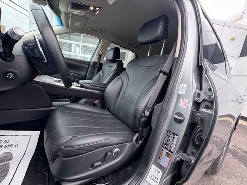 Used 2024 Genesis GV80 2.5T image 10