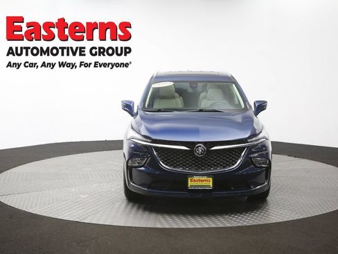 Used 2022 Buick Enclave Avenir w/ Avenir Technology Package AWD/4WD image 56