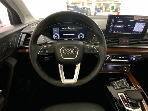 Used 2022 Audi Q5 2.0T Premium Plus AWD/4WD image 5