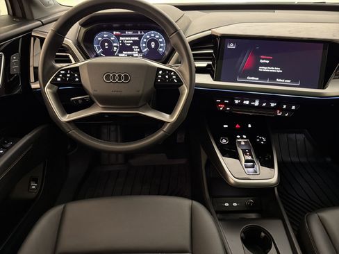 Used 2023 Audi Q4 e-tron Premium Plus w/ Premium Plus image 26