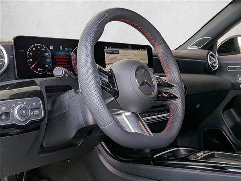 Used 2026 Mercedes-Benz CLA 250 image 9