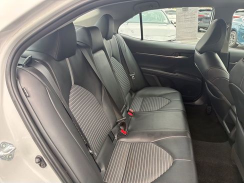 Used 2024 Toyota Camry SE image 13