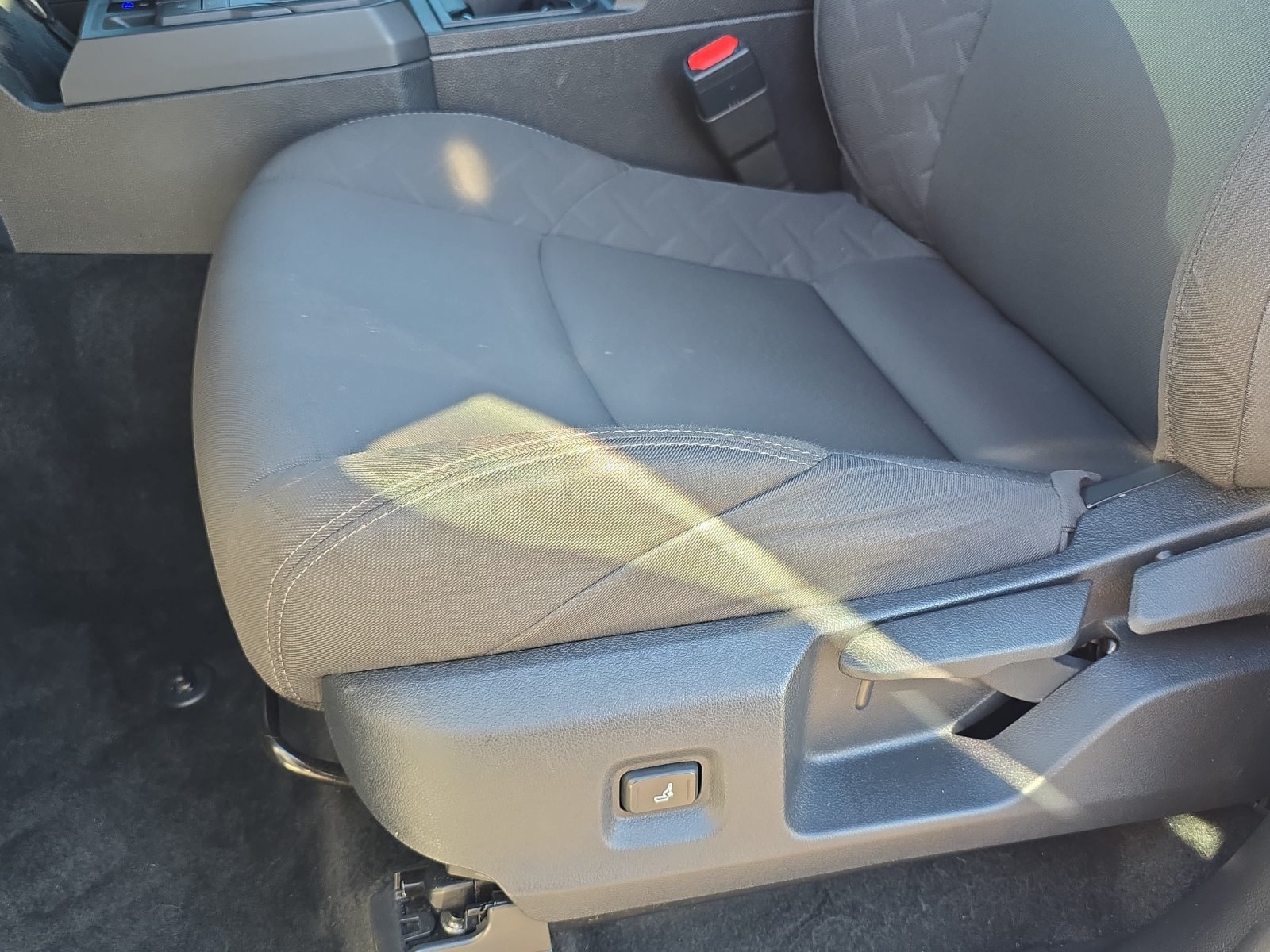 Used 2025 Toyota Tacoma SR RWD image 26