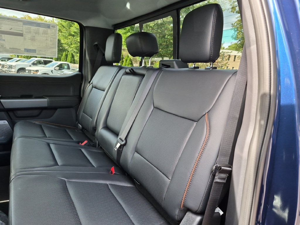 New 2027 Ford F250 Lariat w/ Black Appearance Package AWD/4WD image 23