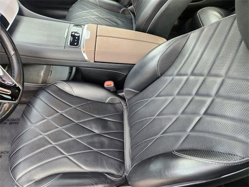 Certified 2023 Mercedes-Benz EQS 580 4MATIC Sedan image 8