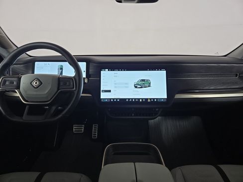 Used 2024 Rivian R1S Adventure AWD/4WD image 27