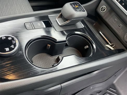 Used 2023 Nissan Rogue SV image 27