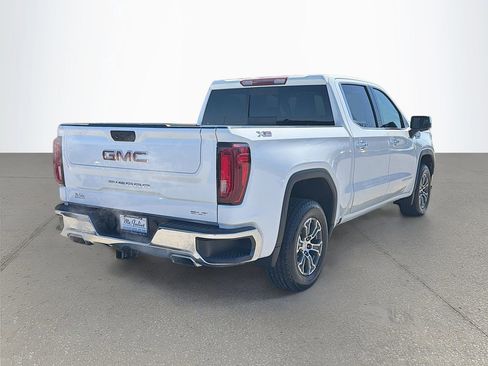 Used 2023 GMC Sierra 1500 SLT w/ SLT Convenience Package image 4