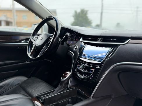 Used 2016 Cadillac XTS Luxury FWD image 25