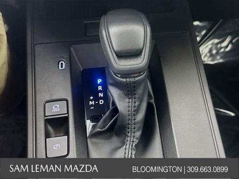 Used 2026 Toyota Corolla Cross LE image 16