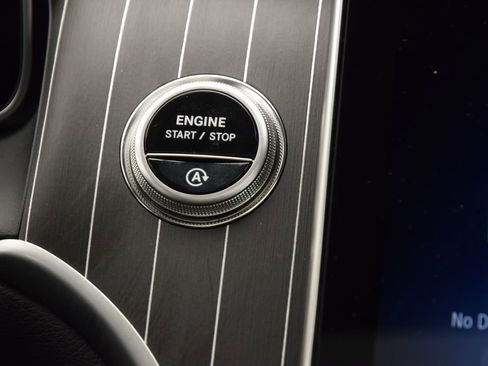 Certified 2026 Mercedes-Benz GLC 300 image 31