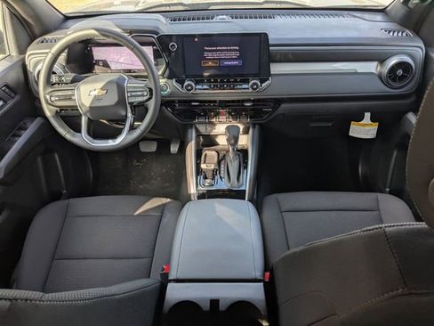 New 2026 Chevrolet Colorado LT image 15