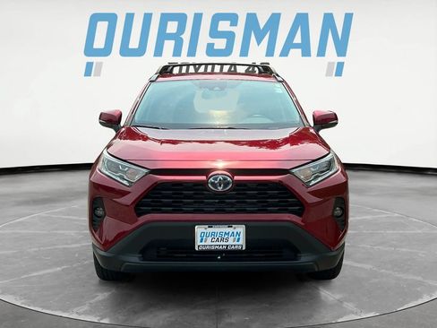 Used 2021 Toyota RAV4 XLE w/ Convenience Package AWD/4WD image 2