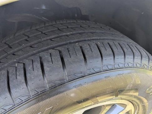 Used 2018 Ford Expedition Max XLT w/ Equipment Group 201A image 11