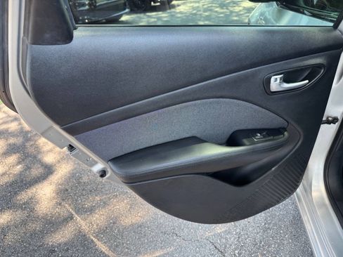 Used 2013 Dodge Dart SXT FWD image 25