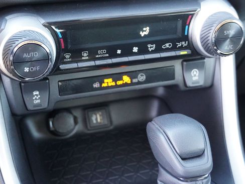 Used 2023 Toyota RAV4 XLE image 13