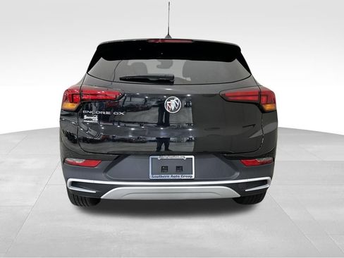 Used 2023 Buick Encore GX Preferred w/ Cold Weather Comfort Package FWD image 4