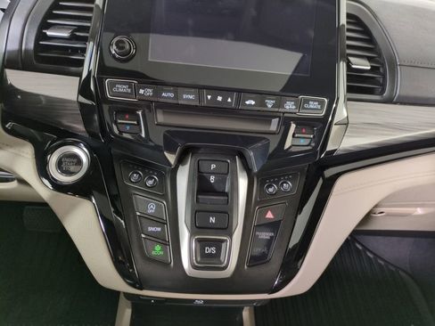 Certified 2023 Honda Odyssey Elite image 28