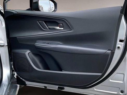 Used 2026 Toyota Prius XSE Premium w/ Limited Premium Package image 19