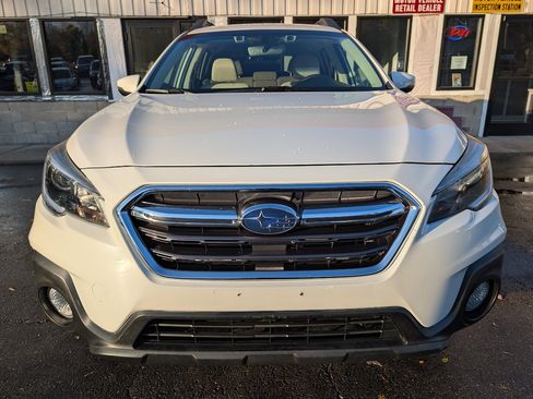 Used 2019 Subaru Outback 2.5i Premium image 2