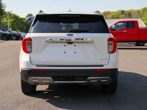 Certified 2024 Ford Explorer XLT w/ Equipment Group 202A AWD/4WD image 6