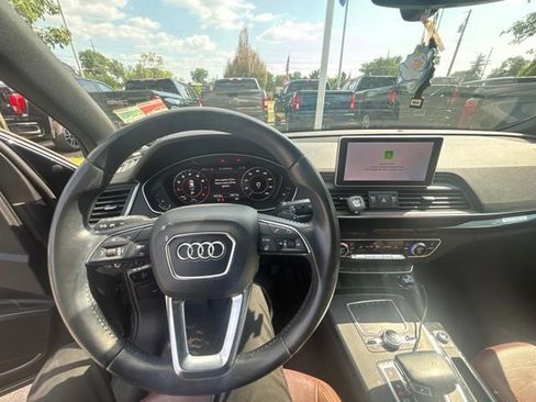 Used 2019 Audi Q5 2.0T Premium Plus w/ Premium Plus Package AWD/4WD image 7
