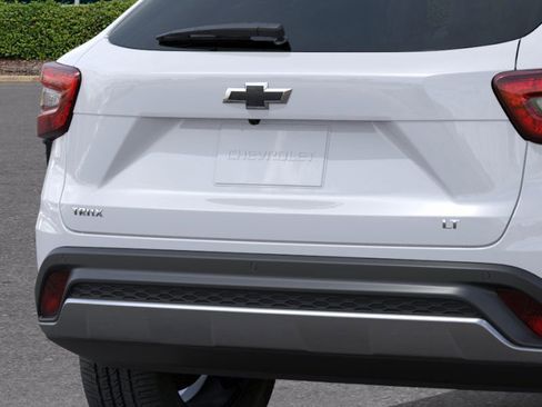 New 2026 Chevrolet Trax LT w/ Driver Confidence Package image 50