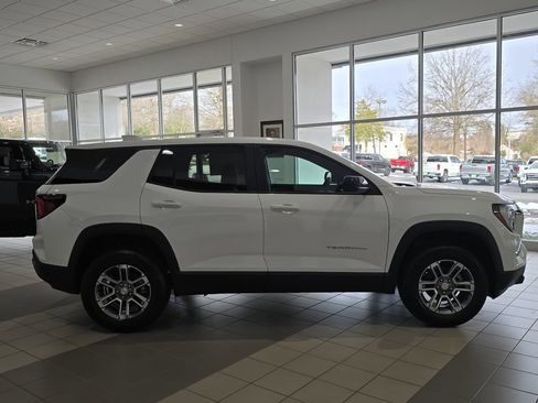 New 2026 GMC Terrain Elevation image 2