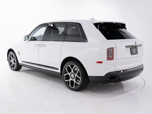 Used 2024 Rolls-Royce Cullinan Black Badge w/ Driver's Package AWD/4WD image 3