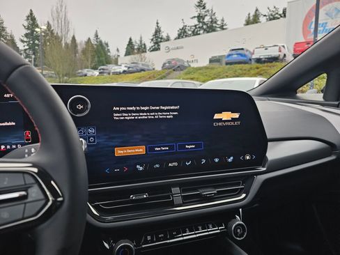 New 2026 Chevrolet Equinox EV RS image 15