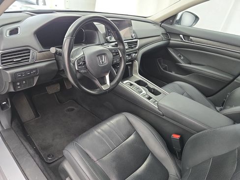 Used 2022 Honda Accord Touring image 15