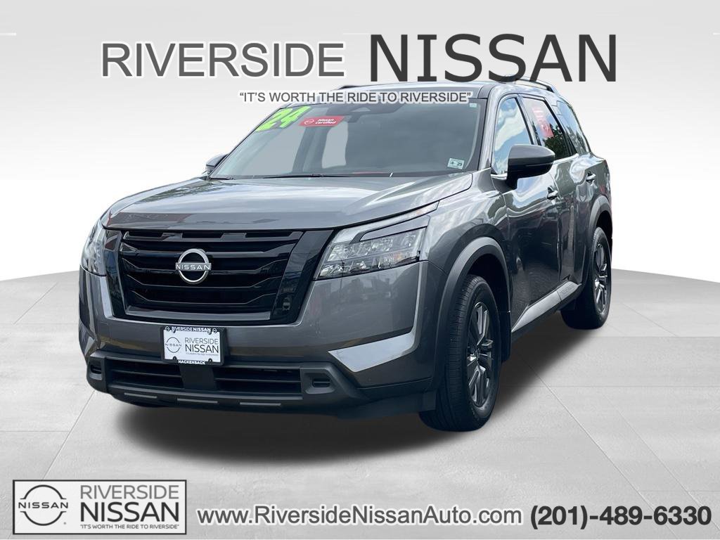 Certified 2024 Nissan Pathfinder SV w/ Lighting Package (N92) AWD/4WD image 1