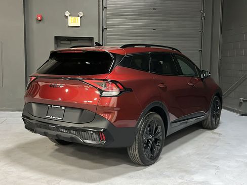 Used 2025 Kia Sportage X-Line w/ Premium Package AWD/4WD image 6