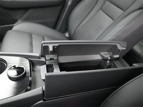 New 2026 Nissan Rogue SV image 28