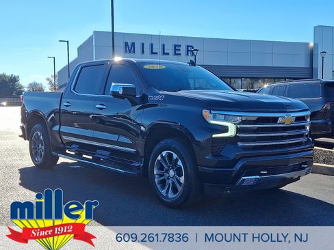 Used 2024 Chevrolet Silverado 1500 High Country w/ Z71 Off-Road Package image 1