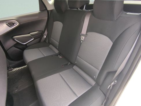 Certified 2023 Kia Soul LX FWD image 10