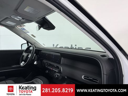 Used 2026 Hyundai Palisade SEL FWD image 21